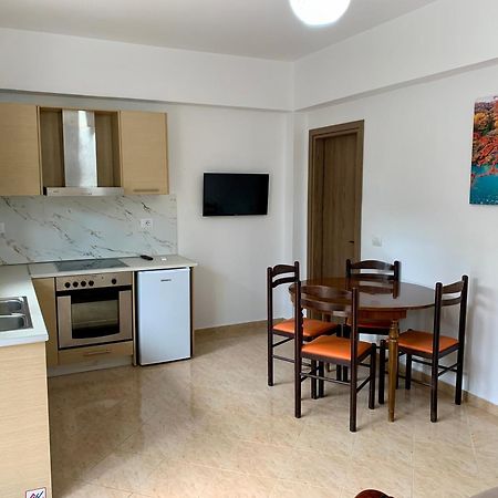 Maxus Apts Sarandë Eksteriør billede